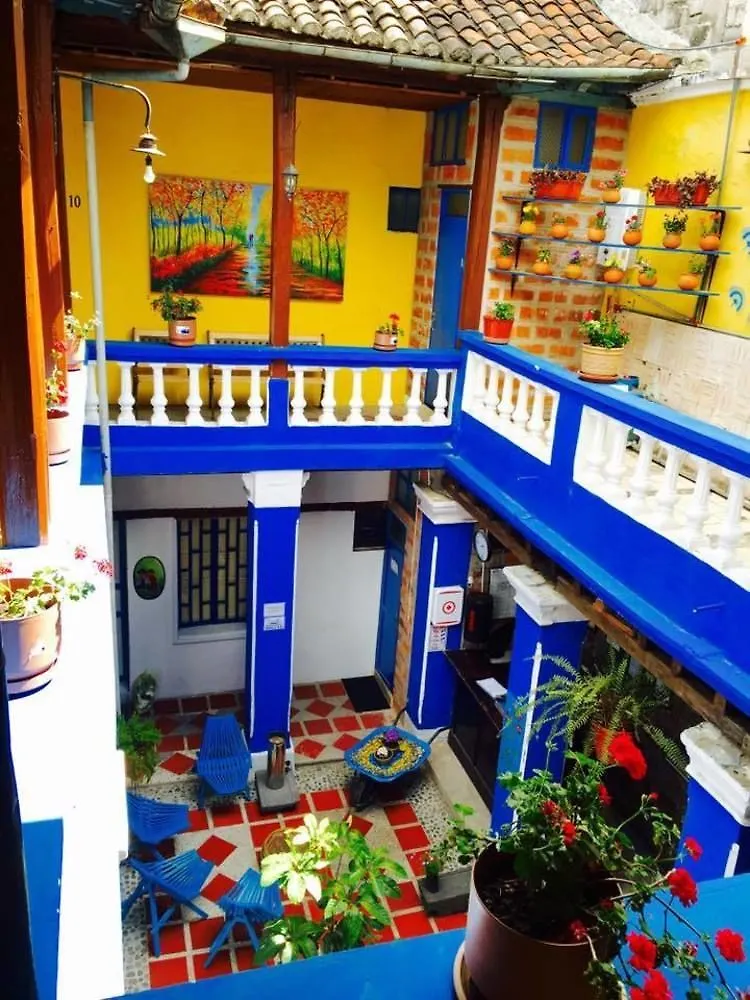 מלון Blue Door Housing Historic קיטו